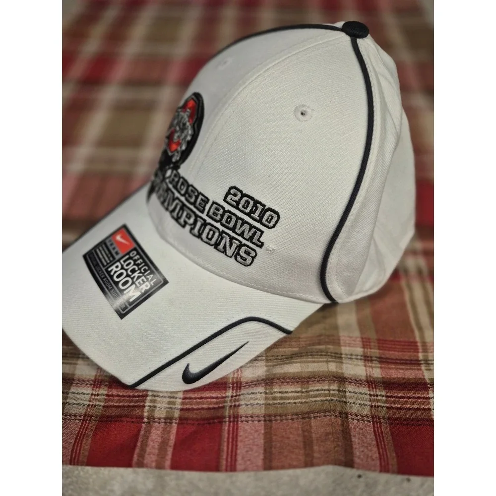 Ohio State Buckeyes‎ Nike 2010 Rose Bowl Champions Hat Cap Official Locker Room